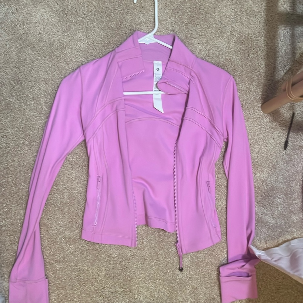 Lululemon define jacket 
Size 0
Color: pink